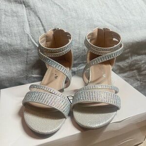 Tip Top Kids Silver Pageant Shoes Girls Size 10